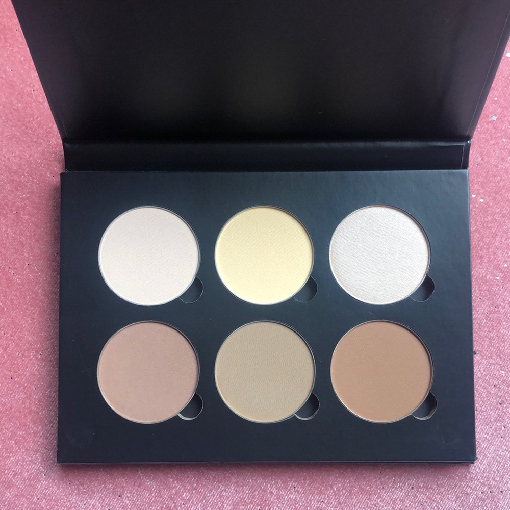 NEW Anastasia Powder Contour Kit in light/medium